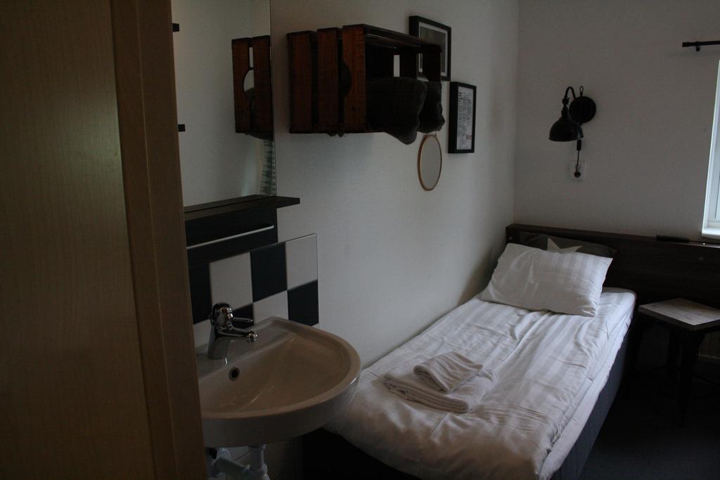 Albergue Uncle Joe'S Visby Exterior foto